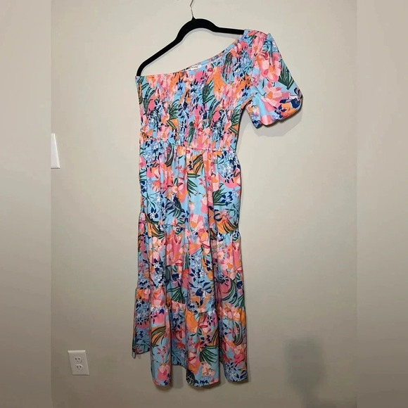 Floral Tropical One Shoulder Smocked Dress midi wedding guest travel - Picture 2 of 9